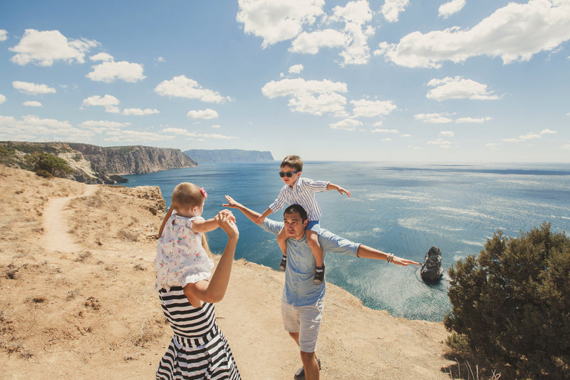 Making Travel Educational: Learning on the Go